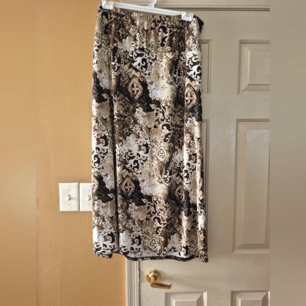 CJ Banks Black and Brown Maxi Skirt